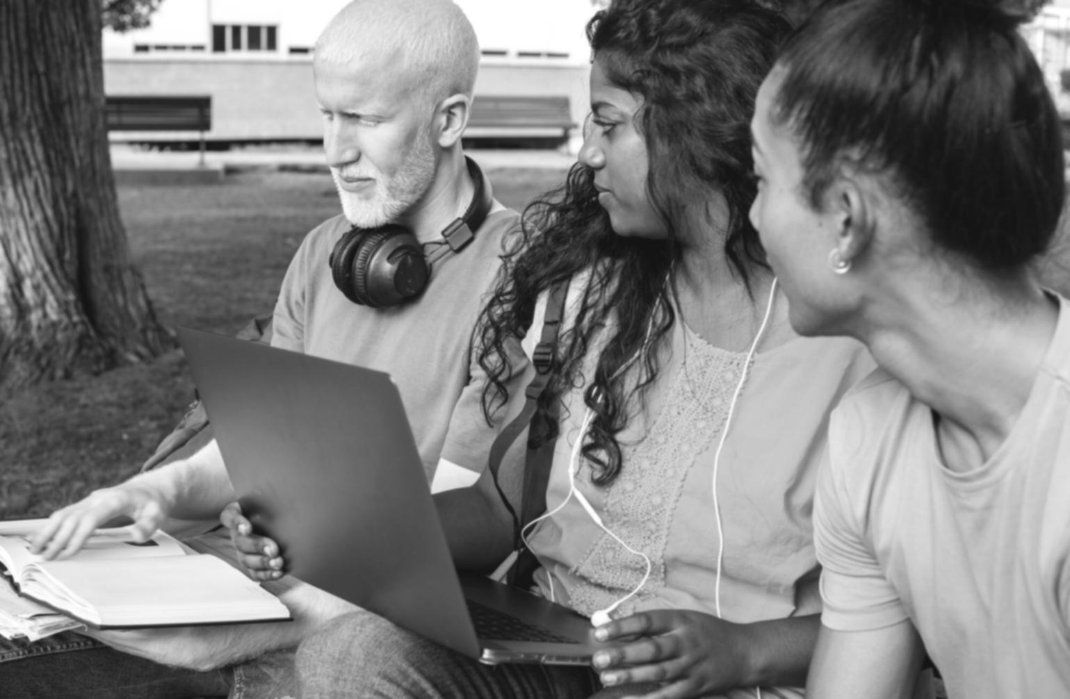 Professionelle Beratungsatmosphäre in unserem Münchener Büro